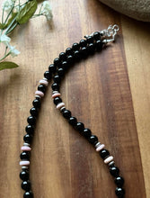 Load image into Gallery viewer, Sterling Silver Black Onyx Pink Conch Bead Necklace. 18 Inch Gift