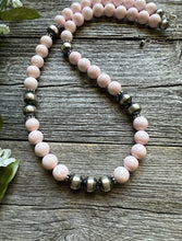 Load image into Gallery viewer, Sterling Silver 10mm Pink Conch Round Bead W Pearls Necklace. 20 inch