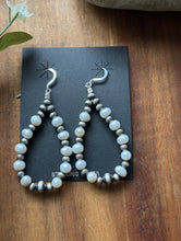 Load image into Gallery viewer, Sterling Silver Freshwater Pearl Pearls Bead Loop Hoop Earrings