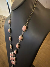 Load image into Gallery viewer, Navajo sterling silver pink conch necklace earrings KY