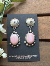 Load image into Gallery viewer, Navajo 925 Sterling Silver Pink Conch Earrings KY Southwestern