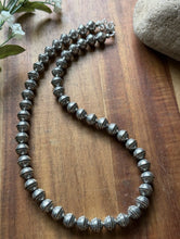 Load image into Gallery viewer, Sterling Silver 10mm Stamped Pearls Bead Necklace. 14 Inch