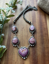 Load image into Gallery viewer, Navajo Sterling Silver  Purple Spiny Oyster Lariat Pearls Bead Heart Necklace RY