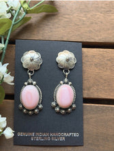 Load image into Gallery viewer, Navajo 925 Sterling Silver Pink Conch Earrings KY Southwestern