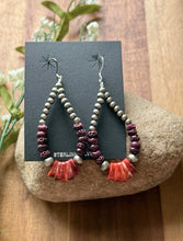 Load image into Gallery viewer, Sterling Silver Purple Red Spiny Oyster Pearls Bead Loop Hoop Earrings. 3 Inch