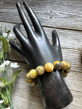 Load image into Gallery viewer, Bumblebee Jasper 7 Inch Stretch Bead Bracelet Gift Southwestern