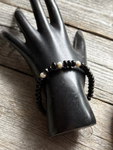 Load image into Gallery viewer, Black Onyx Freshwater Pearl 6.5 Inch Stretch Elastic Stretchy Bead Bracelet Gift