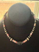 Load image into Gallery viewer, Sterling silver pink conch bead necklace 18 inch