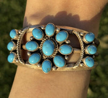 Load image into Gallery viewer, Native American Sterling Silver Blue Turquoise Cluster Cuff Bracelet RB
