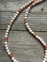 Load image into Gallery viewer, Southwestern Sterling Silver Pink Conch Spiny Oyster Bead Necklace. 18 Inch