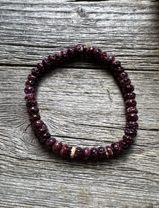 Purple Spiny Oyster Shell 7 Inch Stretch Bead Bracelet Gift