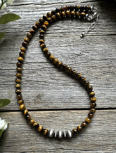 Load image into Gallery viewer, Southwestern 925 Sterling Silver Tigers Eye Pearls Bead Necklace 18 inch