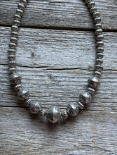 Load image into Gallery viewer, Sterling Silver Stamped Corrugated Pearls Bead Necklace. 18 inch