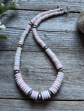 Load image into Gallery viewer, Sterling Silver Graduated Pink Conch Pearls Bead Necklace 18 Inch