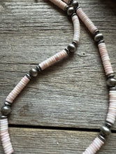 Load image into Gallery viewer, Southwestern Sterling Silver Pink Conch Bead Necklace. 18 Inch