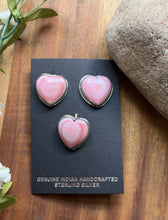 Load image into Gallery viewer, Navajo 925 Sterling Silver Pink Conch Earrings Pendant Set Signed Southwestern