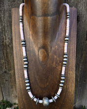 Load image into Gallery viewer, Southwestern Sterling Silver Pink Conch Bead Necklace. 22 Inch