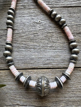 Load image into Gallery viewer, Southwestern Sterling Silver Pink Conch Bead Necklace. 22 Inch