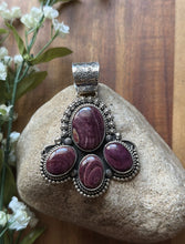Load image into Gallery viewer, Native American Navajo Sterling Silver Purple Spiny Oyster Pendant Etta Enditto
