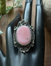 Load image into Gallery viewer, Navajo Handmade Sterling Silver Pink Conch Adjustable Ring Etta Enditto Gift