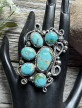 Load image into Gallery viewer, Native American Sterling Silver Turquoise Cluster Ring. Size 8.5 Geneva