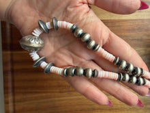 Load image into Gallery viewer, Sterling silver pink conch bead necklace 24inch