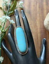 Load image into Gallery viewer, Vintage Old Pawn Navajo Sterling Silver Blue Turquoise Ring Size 7.5 Signed