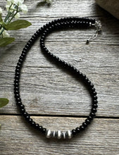 Load image into Gallery viewer, Southwestern 925 Sterling Silver Black Onyx W Pearls Bead Necklace. 18 inch