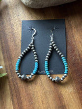 Load image into Gallery viewer, Sterling Silver Blue Turquoise Bead W Pearls Loop Hoop Earrings.