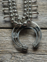 Load image into Gallery viewer, Mini Squash Blossom Sterling Silver Purple Spiny Oyster Shadow Box Necklace Set