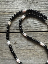 Load image into Gallery viewer, Sterling Silver Black Onyx Pink Conch Bead Necklace. 18 Inch Gift
