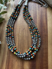 Load image into Gallery viewer, Sterling Silver Multi Strand Multi Stone Pearls Bead Necklace. 28 inch