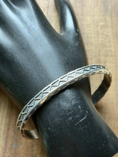 Load image into Gallery viewer, Sunshine Reeves Sterling Silver Stacker Cuff Bracelet Navajo Native Gift