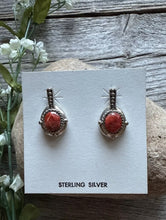 Load image into Gallery viewer, Navajo 925 Sterling Silver Red Spiny Oyster Handmade Earrings