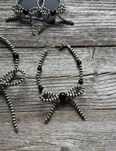 Load image into Gallery viewer, Bow Sterling Silver Black Onyx 4mm Pearls Bead Necklace Earrings Bracelet Set