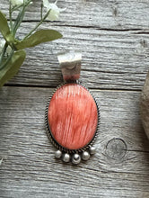Load image into Gallery viewer, Native American Sterling Silver Red Spiny Oyster Pendant RY