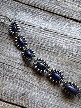 Load image into Gallery viewer, Floral Sterling Silver Blue Lapis Pearls Bead Bracelet. 8 Inch