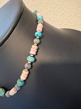Load image into Gallery viewer, Sterling silver pink conch turquoise bead necklace 18 inch
