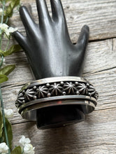 Load image into Gallery viewer, Navajo Native American Sterling Silver Star Stacker Cuff Bracelet H Happy Piasso