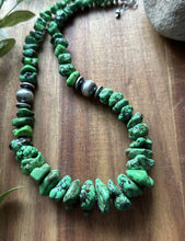 Load image into Gallery viewer, Sterling Silver Green Turquoise Nuggets W Pearls Bead Necklace. 18 Inch