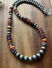 Load image into Gallery viewer, Sterling Silver Graduated Purple Spiny Oyster Pearls Bead Necklace 22 Inch
