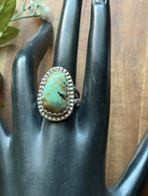 Load image into Gallery viewer, Vintage Old Pawn Navajo Sterling Silver Green Turquoise Ring Size 7