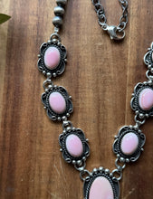 Load image into Gallery viewer, Navajo Handmade Sterling Silver Pink Conch Lariat Pearls Chain Bead Necklace E