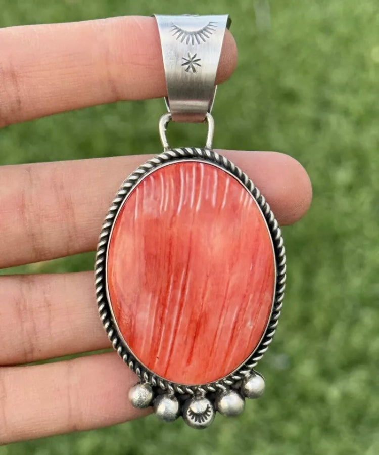 Native American Sterling Silver Red Spiny Oyster Pendant RY
