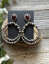 Load image into Gallery viewer, Navajo Sterling Silver Purple Spiny Oyster Pearl Double Loop Earrings Etta E