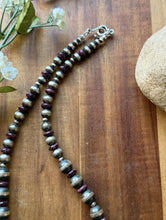 Load image into Gallery viewer, Southwestern Sterling Silver Purple Spiny Oyster Pearls Bead Necklace 20 inch