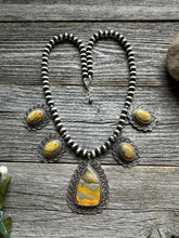 Load image into Gallery viewer, Sunshine Reeves 925 Sterling Silver Bumblebee Jasper Pearls Necklace Navajo