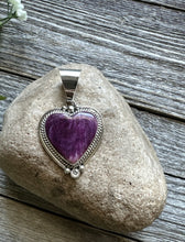 Load image into Gallery viewer, Native American Sterling Silver Purple Spiny Oyster Heart Pendant C Charley