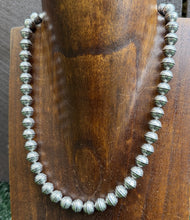 Load image into Gallery viewer, Sterling Silver 10mm Stamped Pearls Bead Necklace. 14 Inch