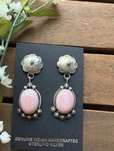 Load image into Gallery viewer, Navajo 925 Sterling Silver Pink Conch Earrings KY Southwestern